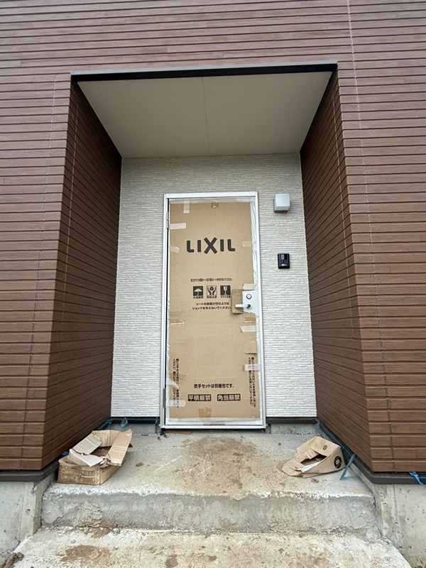 グランソフィア上新郷ヴィレッジ　G 玄関