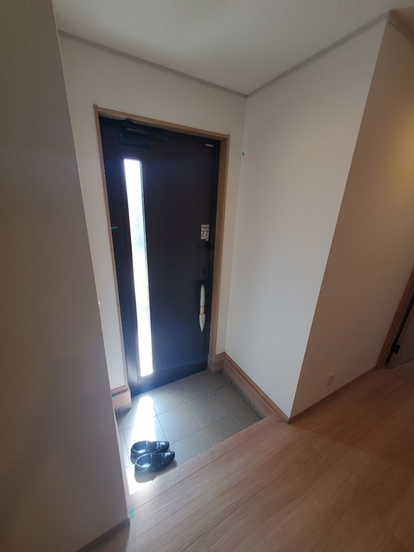 グランソフィア川口東領家　C 玄関