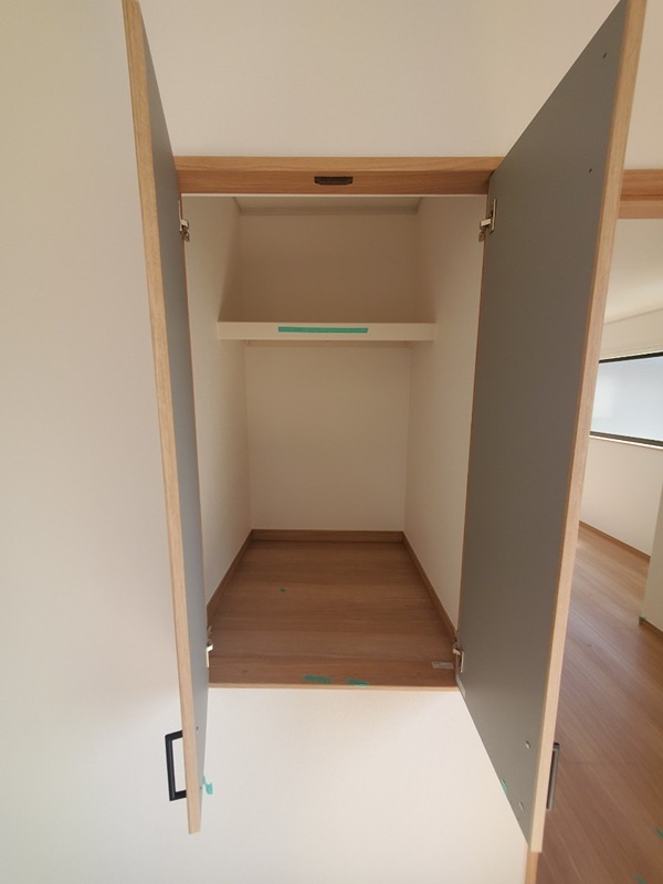 グランソフィア川口東領家　C 収納