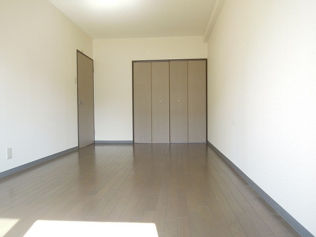 パレーシャル21 ベッドルーム