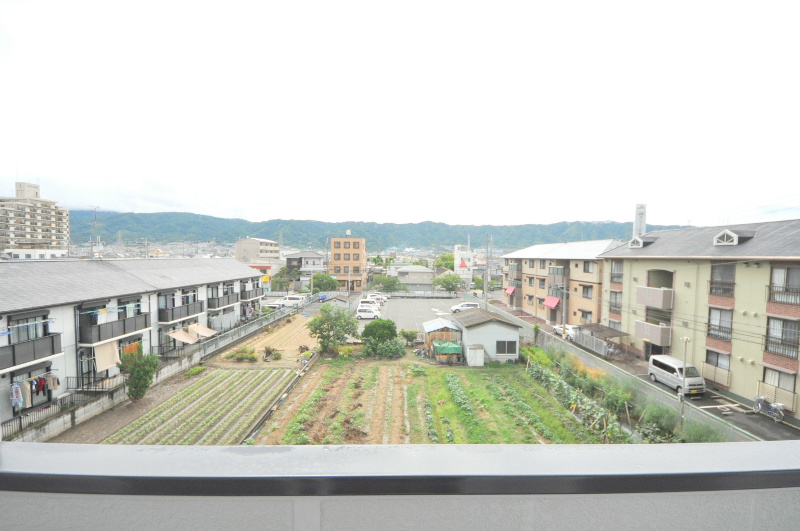 ビートル山本北D棟 ベランダ