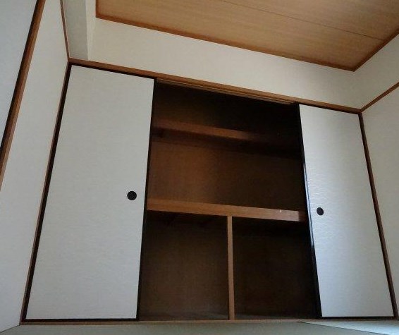 ラインプラザ本郷 収納