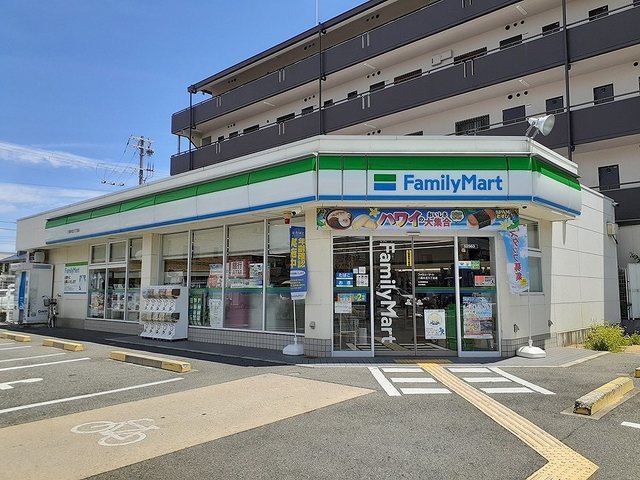 ウィステリアＢ コンビニ