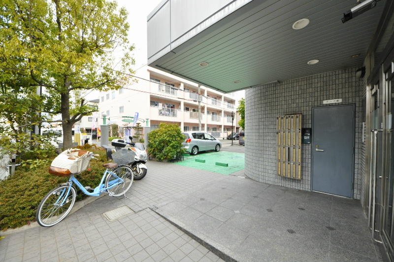 OTOGIKU(乙菊オトギク） エントランス