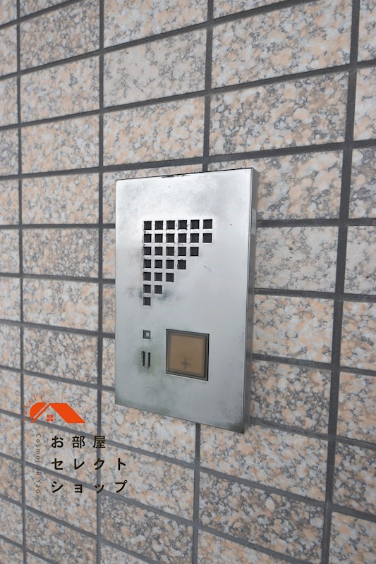 カサベルデ大正 玄関