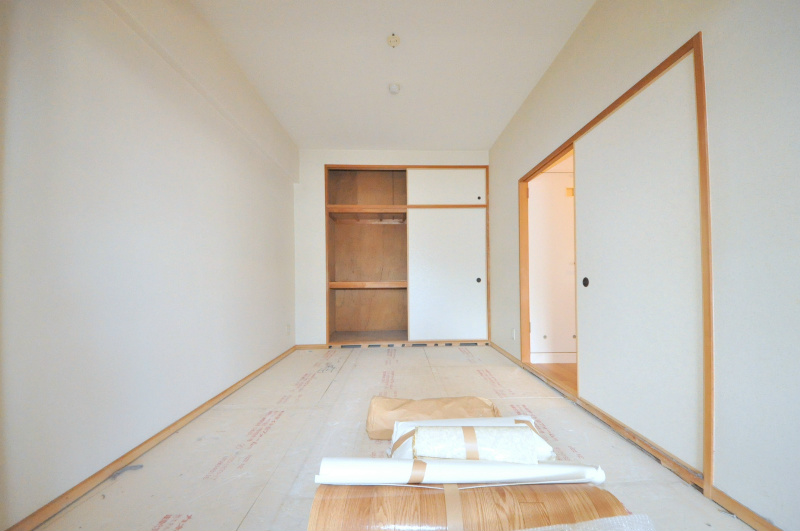 プロヴァンス青山 収納