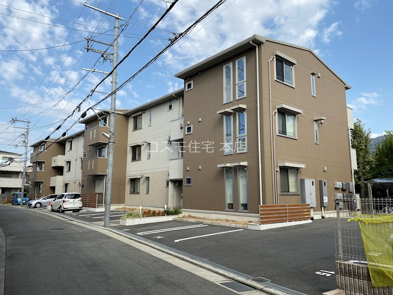 フルリール(高安町南） 外観