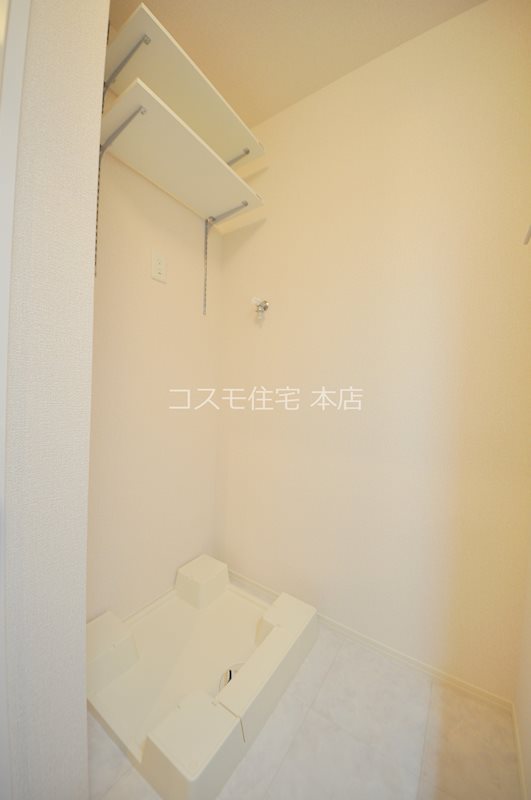 Re Court　Stella   洗面所