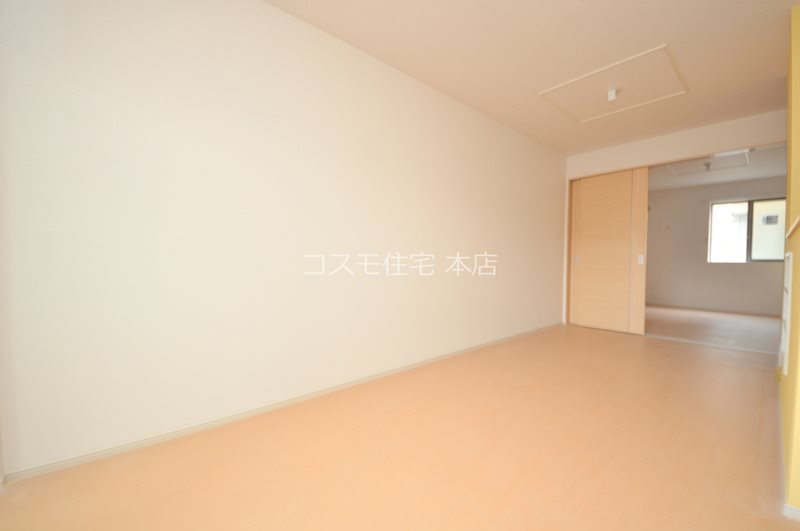 ファミール　レイ その他