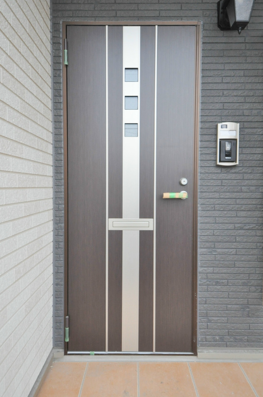 ファミール　レイ 玄関
