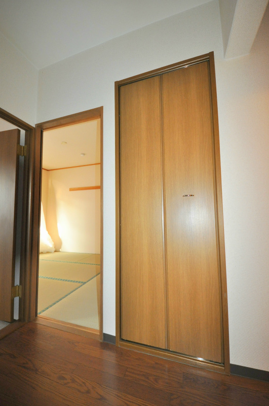 サンライズ青山 収納