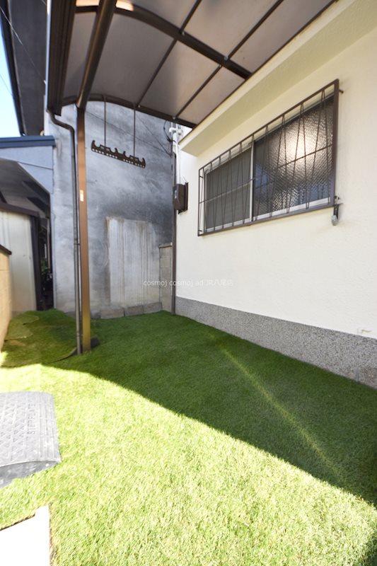 山城町1丁目戸建て エントランス