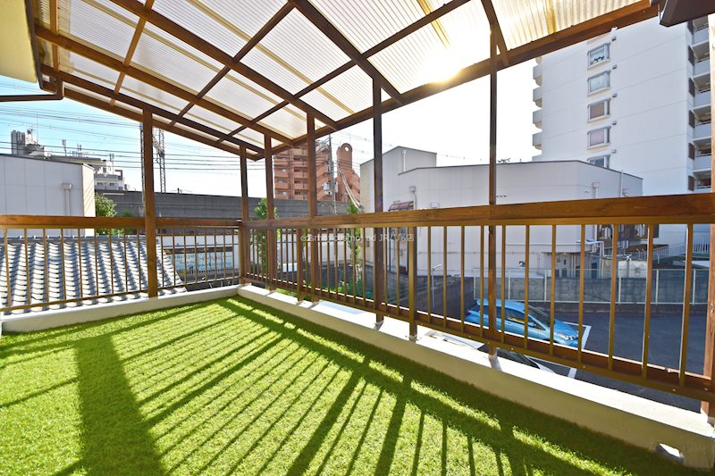 山城町1丁目戸建て ベランダ