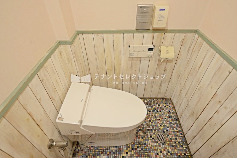 貸店舗・事務所　八尾市 山城町１丁目　広さ約１５坪　飲食店跡　居抜き　路面店　葛城第二ビル その他