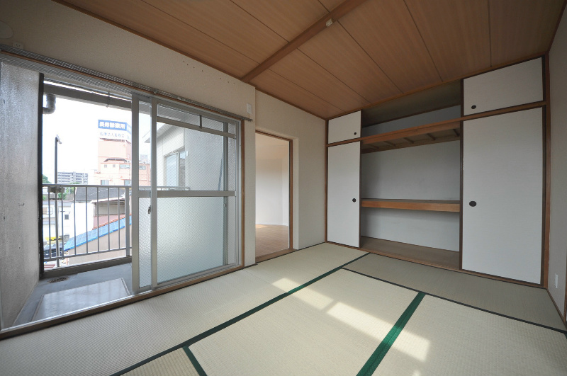 ネオハイム山本 収納