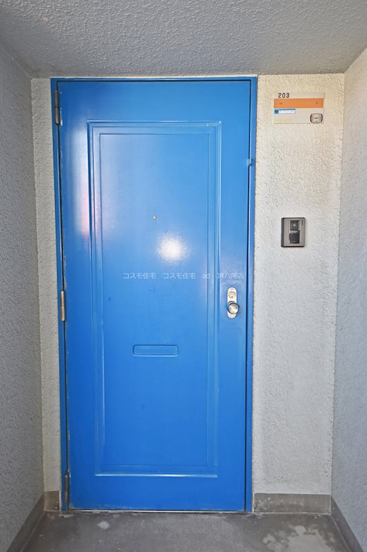 シャルマンコート種田 玄関
