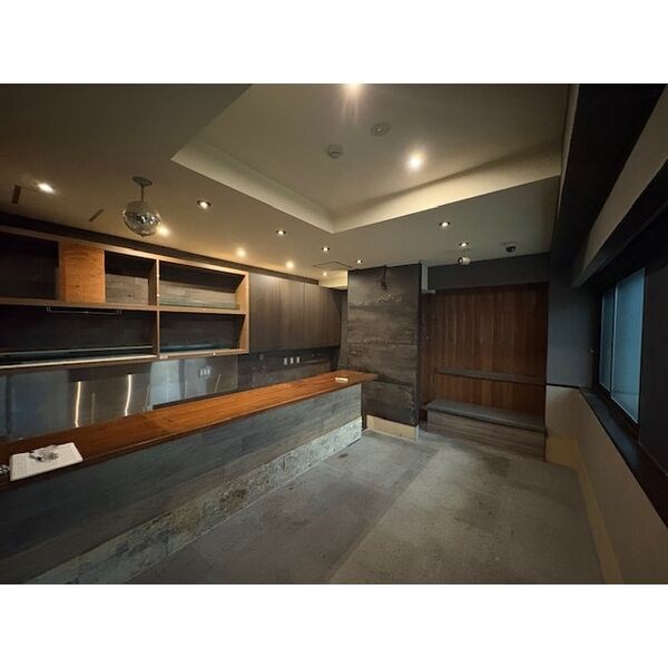 貸店舗・事務所　八尾市 北本町2丁目　広さ約７坪　トイレあり　アムールみのりⅤ ベランダ