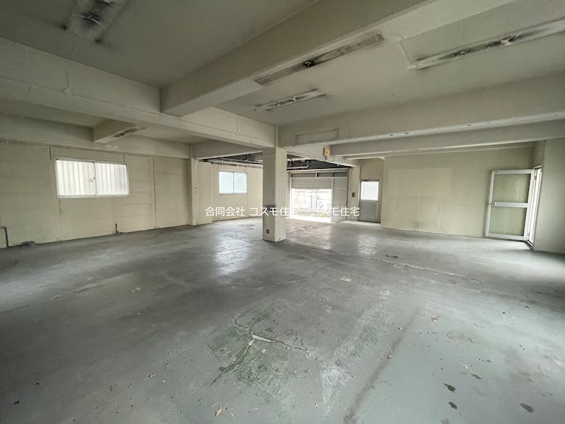 貸店舗・事務所　八尾市 教興寺３丁目　広さ延べ約１１３坪　一棟貸し　角地 その他