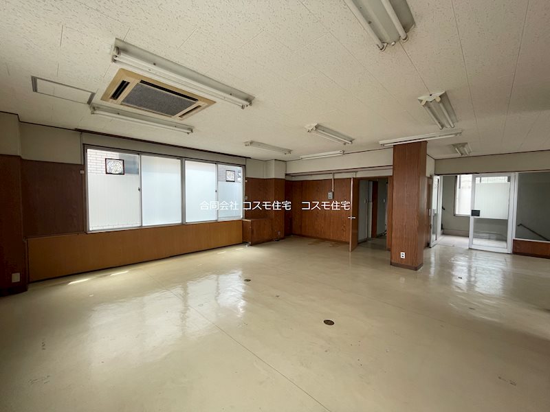 貸店舗・事務所　八尾市 教興寺３丁目　広さ延べ約１１３坪　一棟貸し　角地 その他