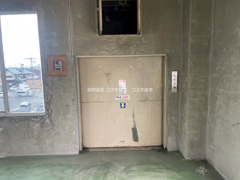 貸店舗・事務所　八尾市 教興寺３丁目　広さ延べ約１１３坪　一棟貸し　角地 その他