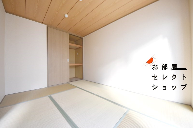メゾンモチの木 ベッドルーム