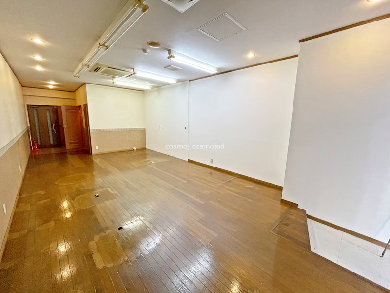 貸店舗・事務所　八尾市 山本町南１丁目　広さ約１４坪　路面店　上田ビル その他