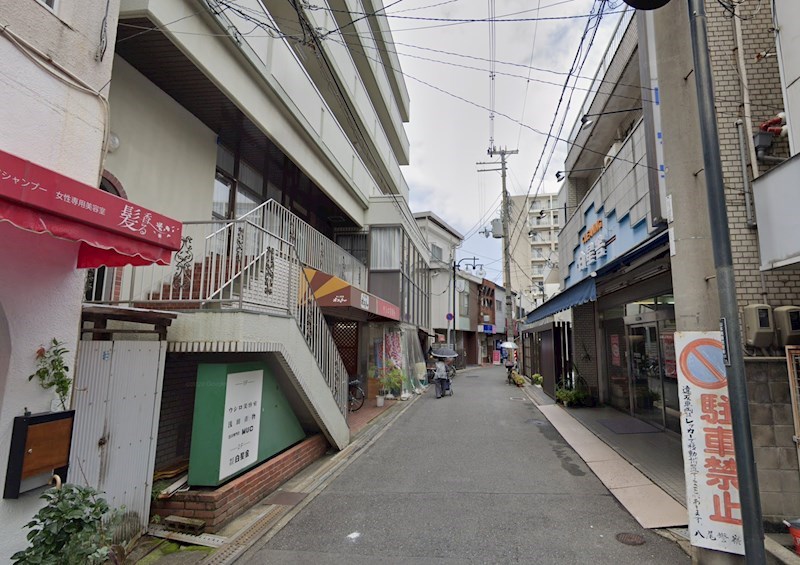 貸店舗・事務所　八尾市 山本町南１丁目　広さ約１４坪　路面店　上田ビル その他