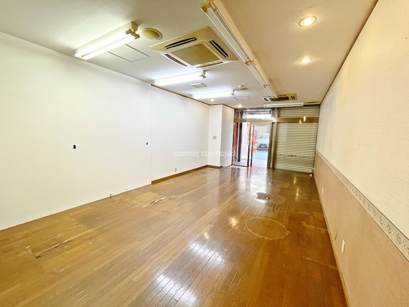 貸店舗・事務所　八尾市 山本町南１丁目　広さ約１４坪　路面店　上田ビル キッチン
