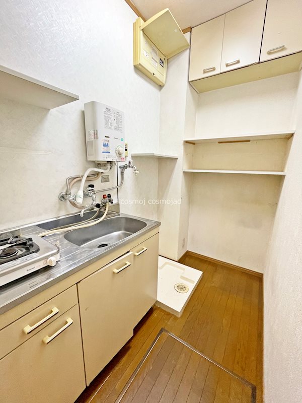 貸店舗・事務所　八尾市 山本町南１丁目　広さ約１４坪　路面店　上田ビル 風呂画像