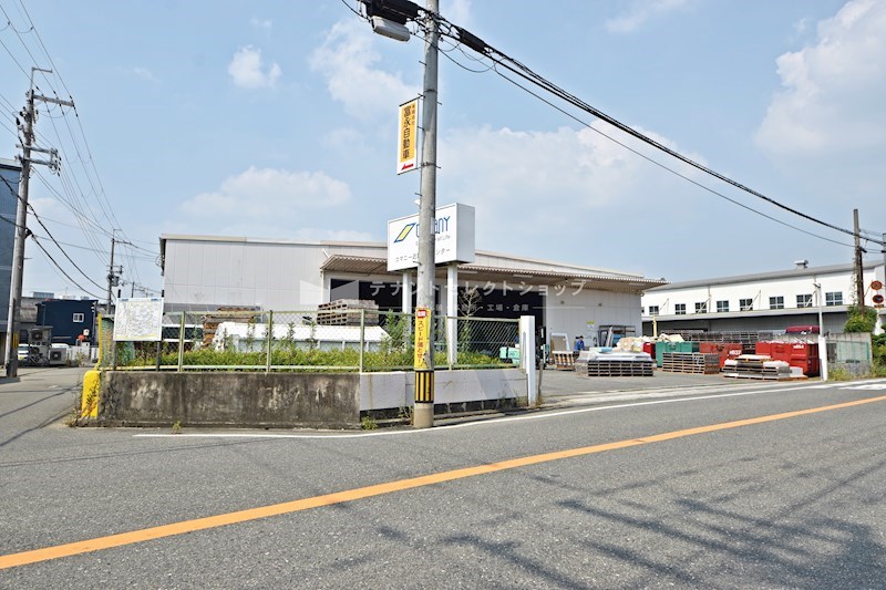貸倉庫・事務所　八尾市 太田新町８丁目　広さ約２６７坪　工業地域 その他