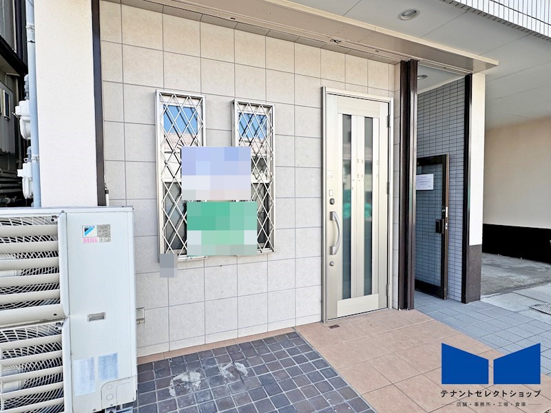 貸店舗・事務所　八尾市 中田３丁目　路面店　広さ約１０坪　辻ビル その他