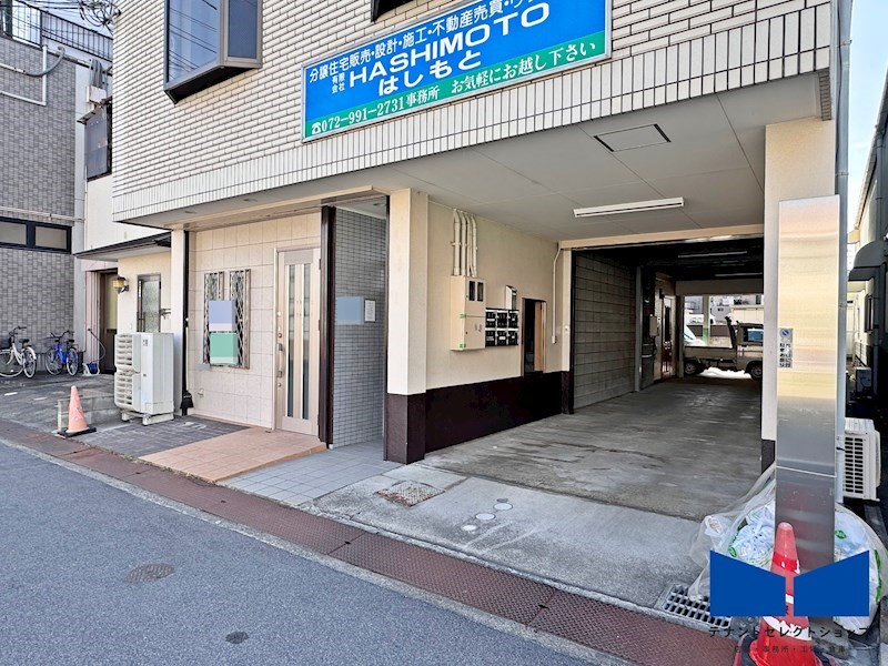 貸店舗・事務所　八尾市 中田３丁目　路面店　広さ約１０坪　辻ビル その他