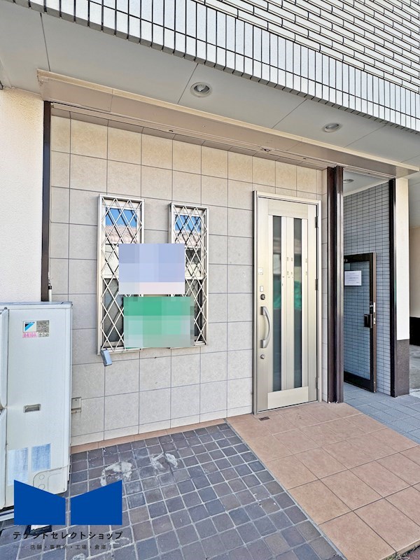 貸店舗・事務所　八尾市 中田３丁目　路面店　広さ約１０坪　辻ビル その他