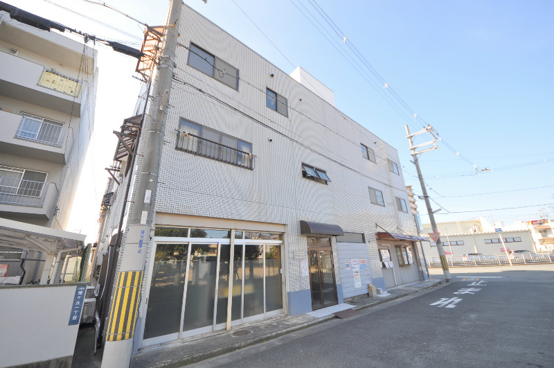 GDCアウスレーゼ旭ヶ丘 外観