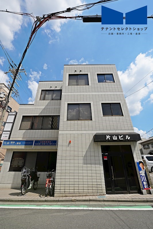 貸店舗・事務所　八尾市 東本町５丁目　広さ約１３坪　事務所仕様　飲食不可　片山ビル その他