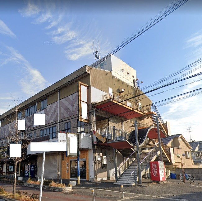 貸店舗・事務所　東大阪市 西岩田４丁目　広さ約３０坪　ぽんぽこ温泉 ベランダ