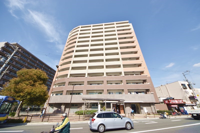 藤和八尾駅前ホームズ(安中町) 外観