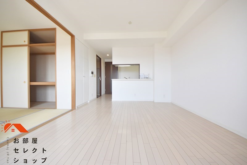 藤和八尾駅前ホームズ(安中町) リビング