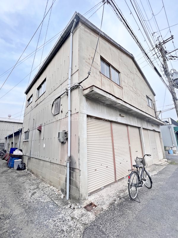 貸工場・倉庫　八尾市 泉町１丁目　広さ延べ約８０坪　府道21号線付近 その他