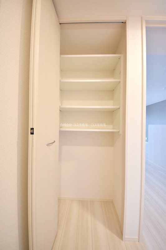 Toile blanche 収納