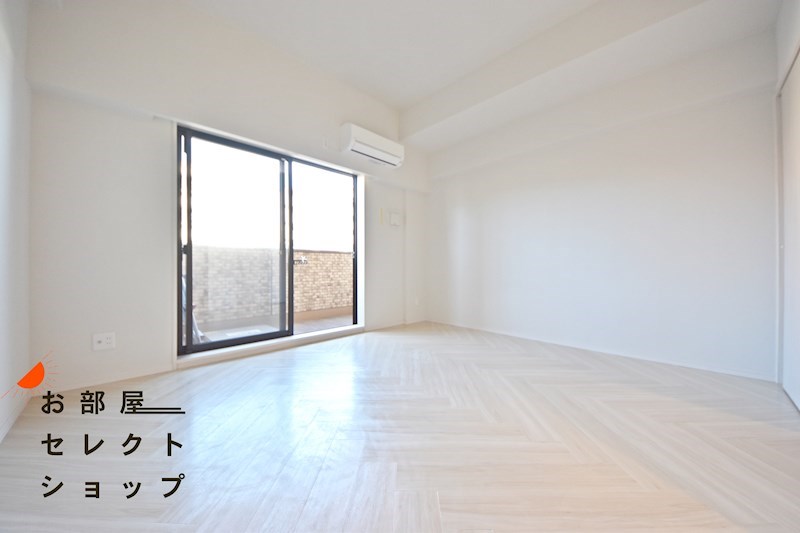 PHOENIX Clove Tomoi ベッドルーム