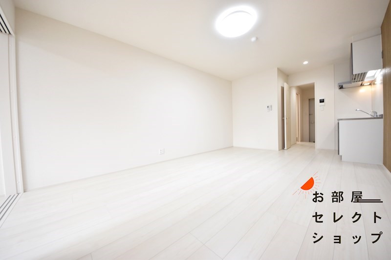 リバーサイド東久宝寺十番館 リビング