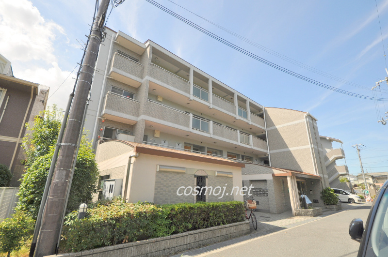 ドゥヴァンルパルク川村 外観