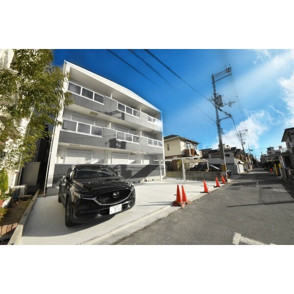 アバンティオ弥刀 外観