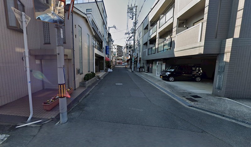 貸店舗・事務所　東大阪市 菱屋西１丁目　広さ約３０坪　駐車場２台分　路面店　スリーゼ菱屋西 ベッドルーム