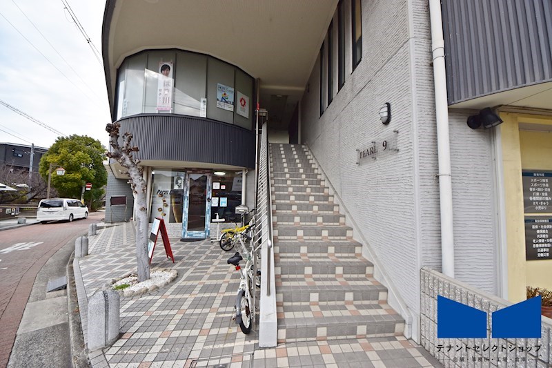 貸店舗・事務所　八尾市 本町４丁目　広さ約１８坪　パールナイン その他