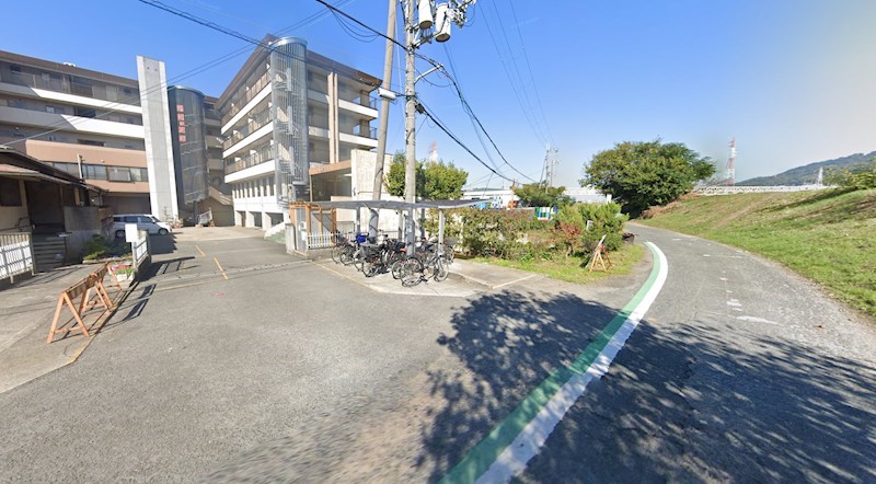 貸店舗・事務所　柏原市 片山町　広さ約３９坪　ワンフロア貸し ベッドルーム