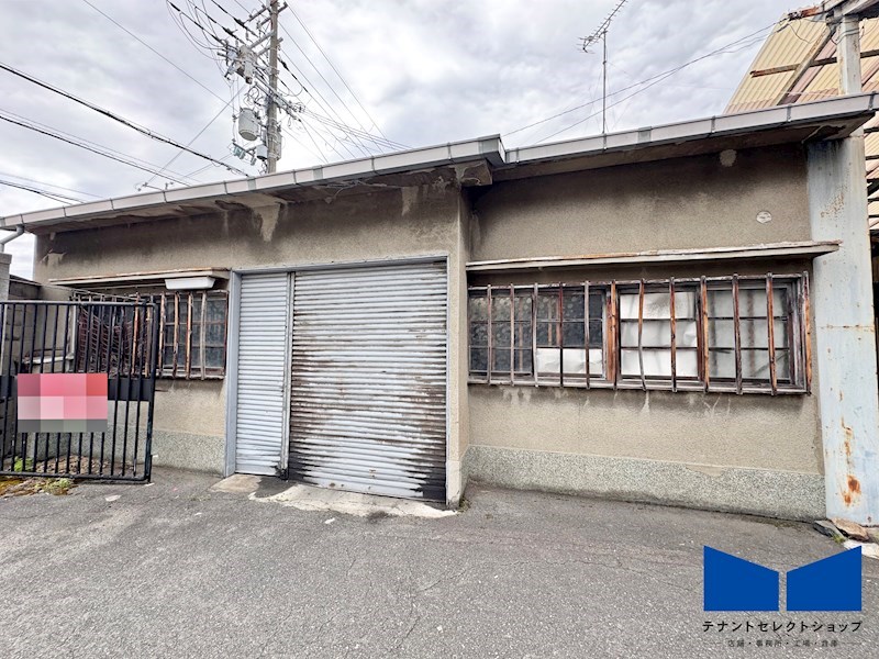 貸倉庫・事務所　八尾市 南本町３丁目　広さ約６３坪　駐車スペース付き　第一種住居地域 その他