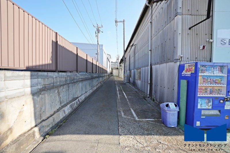 貸工場・倉庫　八尾市 福栄町１丁目　広さ約９６坪　平屋建て工場 その他