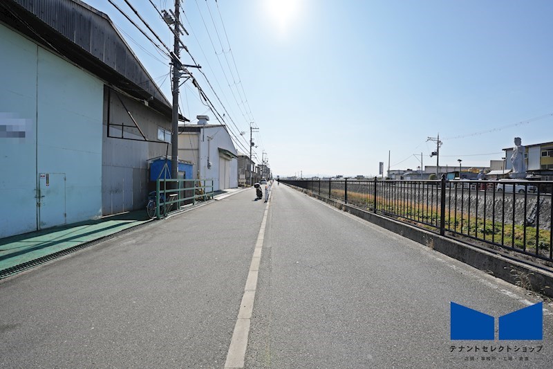 貸工場・倉庫　八尾市 福栄町１丁目　広さ約９６坪　平屋建て工場 その他